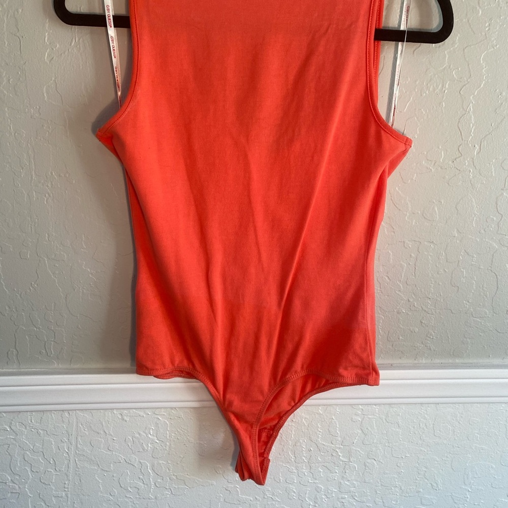 Guess bodysuit - Picture 3 of 4